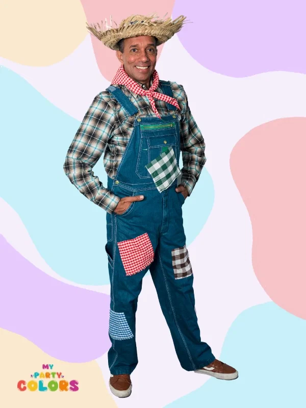 Interactive themed party entertainment with a host dressed to match the event, creating an immersive and unforgettable experience for guests.